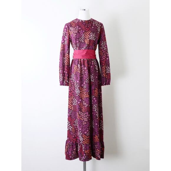 Vintage 1970s Size S Flower Power Print Maxi Dress Mod Hippie Hostess - Picture 2 of 10